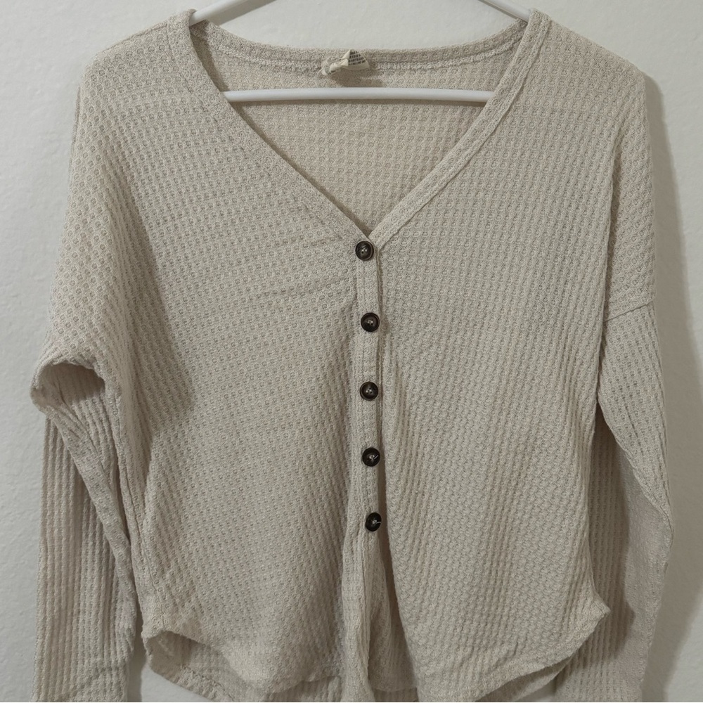 Sky & Sparrow | Button Top - image 1